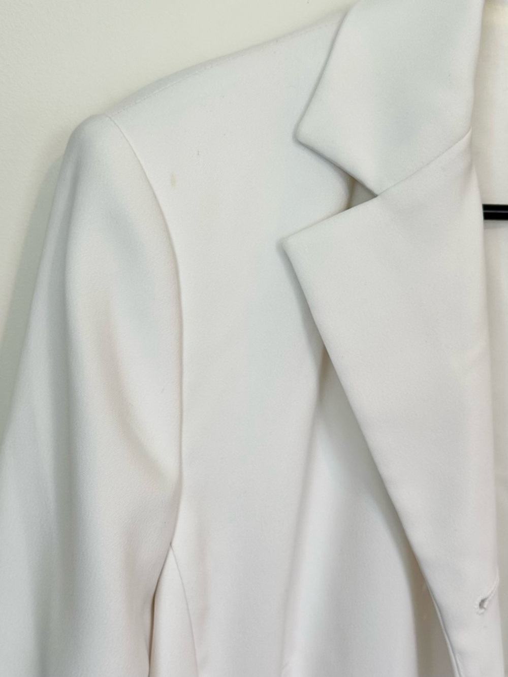 Terry Lewis Classic Luxuries White Longline Duster Coat - Size: Medium - Picture 4 of 7